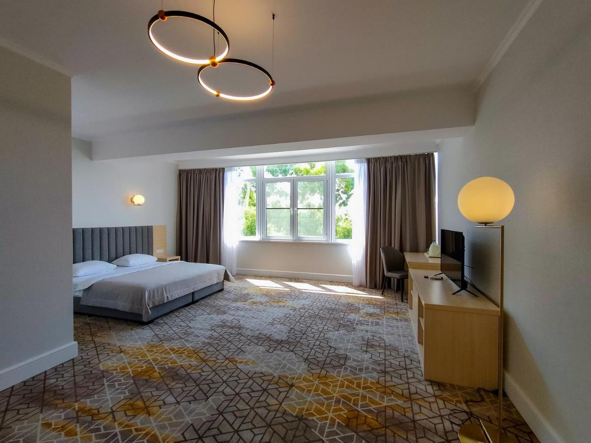 Hotel Citrus 加格拉 外观 照片