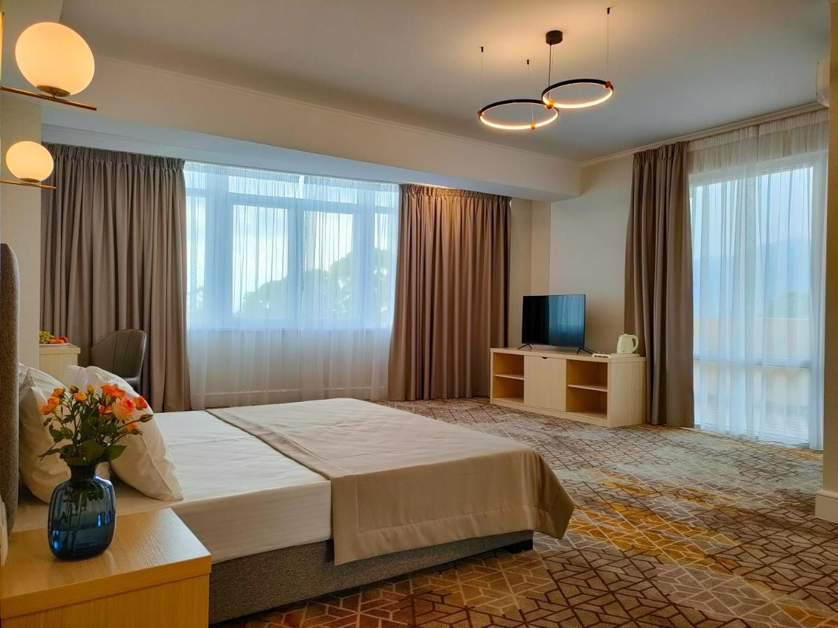 Hotel Citrus 加格拉 外观 照片